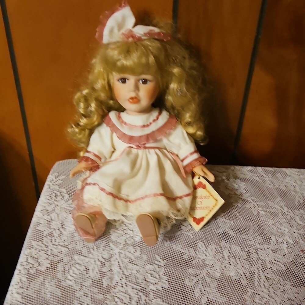 Collector's Choice Porcelain Doll Curly Blonde Hair Pink White Dress Certificate
